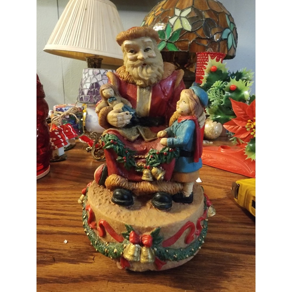 Vintage Windsor Collection Santa Claus Lap Collectible‎ Sankyo Music Box, Works